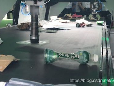 ai智能垃圾分拣机器人,未来城市环保的得力助手
